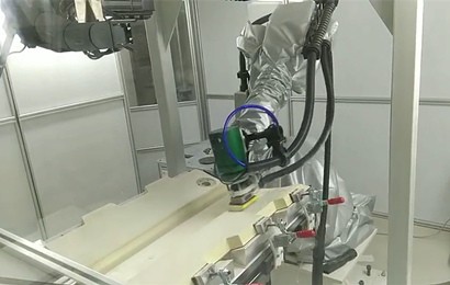 火箭保温层打磨工作站