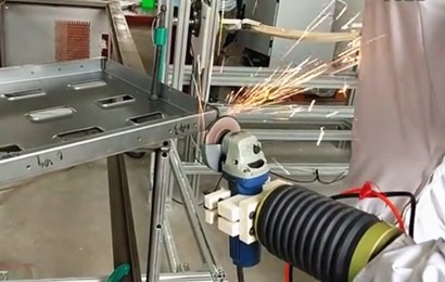 钣金托盘焊缝打磨工作站