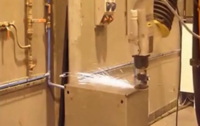 焊缝自动打磨工作站